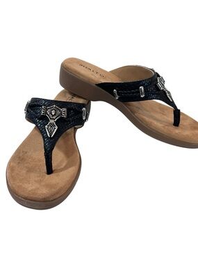 Rialto Bailee Thong Sandals Womens New Black